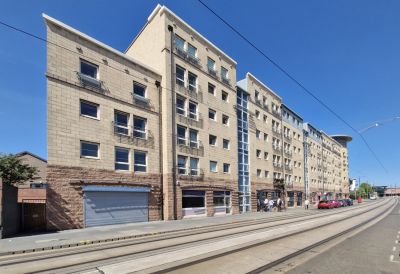12/10 Constitution Street, Leith, EH6 7BT