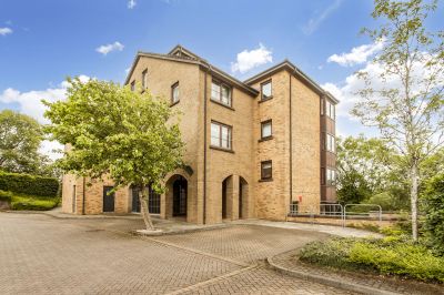 Flat 23 Glen Lednock Drive, Craigmarloch View, Cumbernauld, G68 0EJ