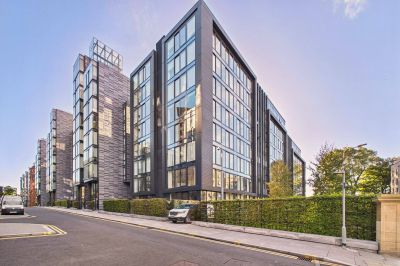 4/15 Simpson Loan, Quartermile, Edinburgh, EH3 9GY