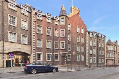 323 Websters Land, Grassmarket, Edinburgh EH1 2RU