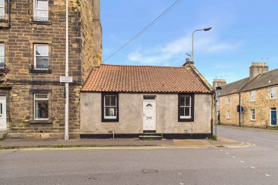 2D Lothian Street, Dalkeith, Midlothian, EH22 1DS