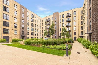 20/11 Margaret Thomson Crescent, Leith, Edinburgh, EH6 7FD