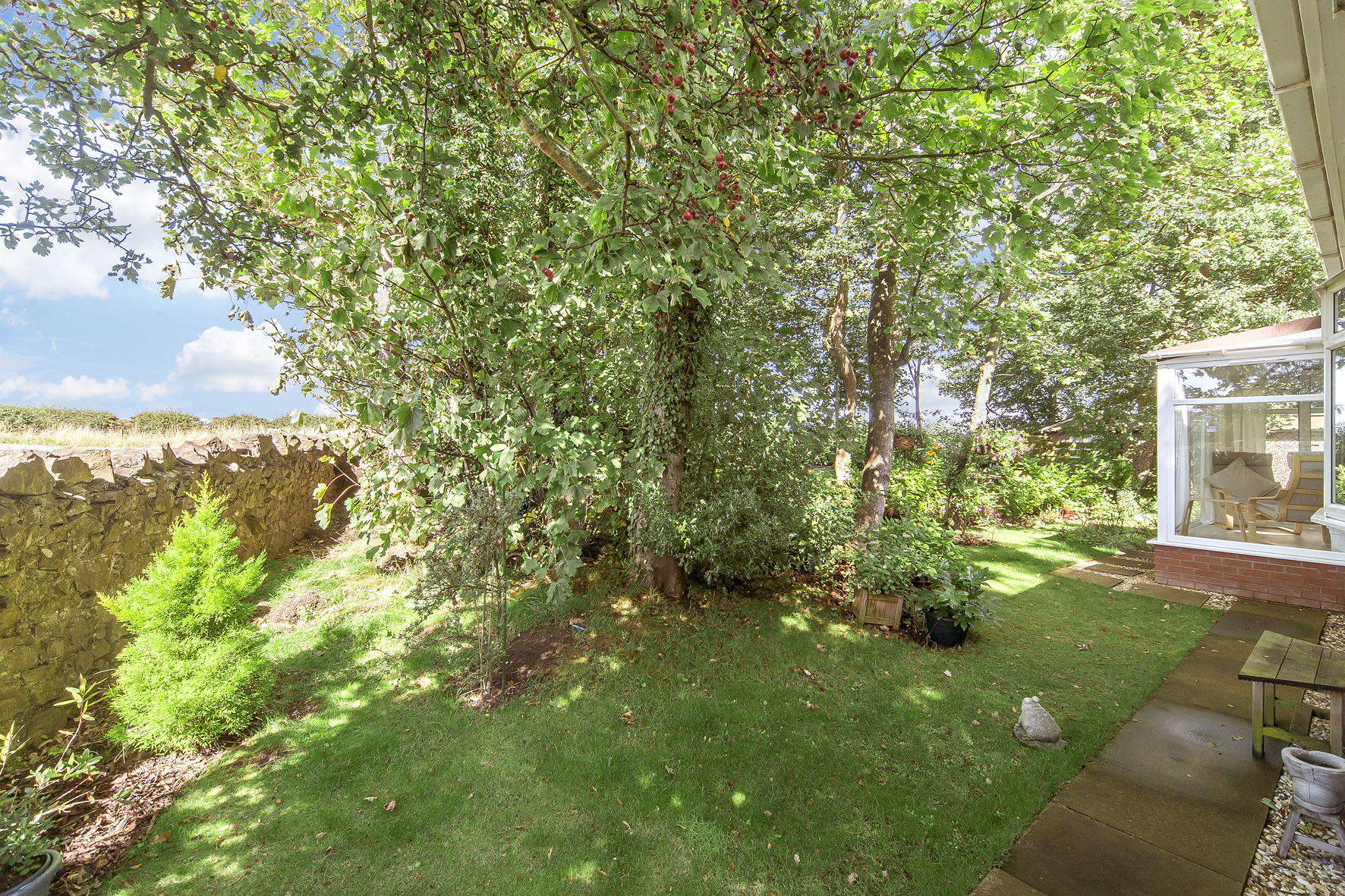 Property Detail Garden Stirling