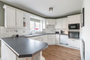 59 Gogarloch Haugh, Edinburgh, EH12  9JG - Image 6