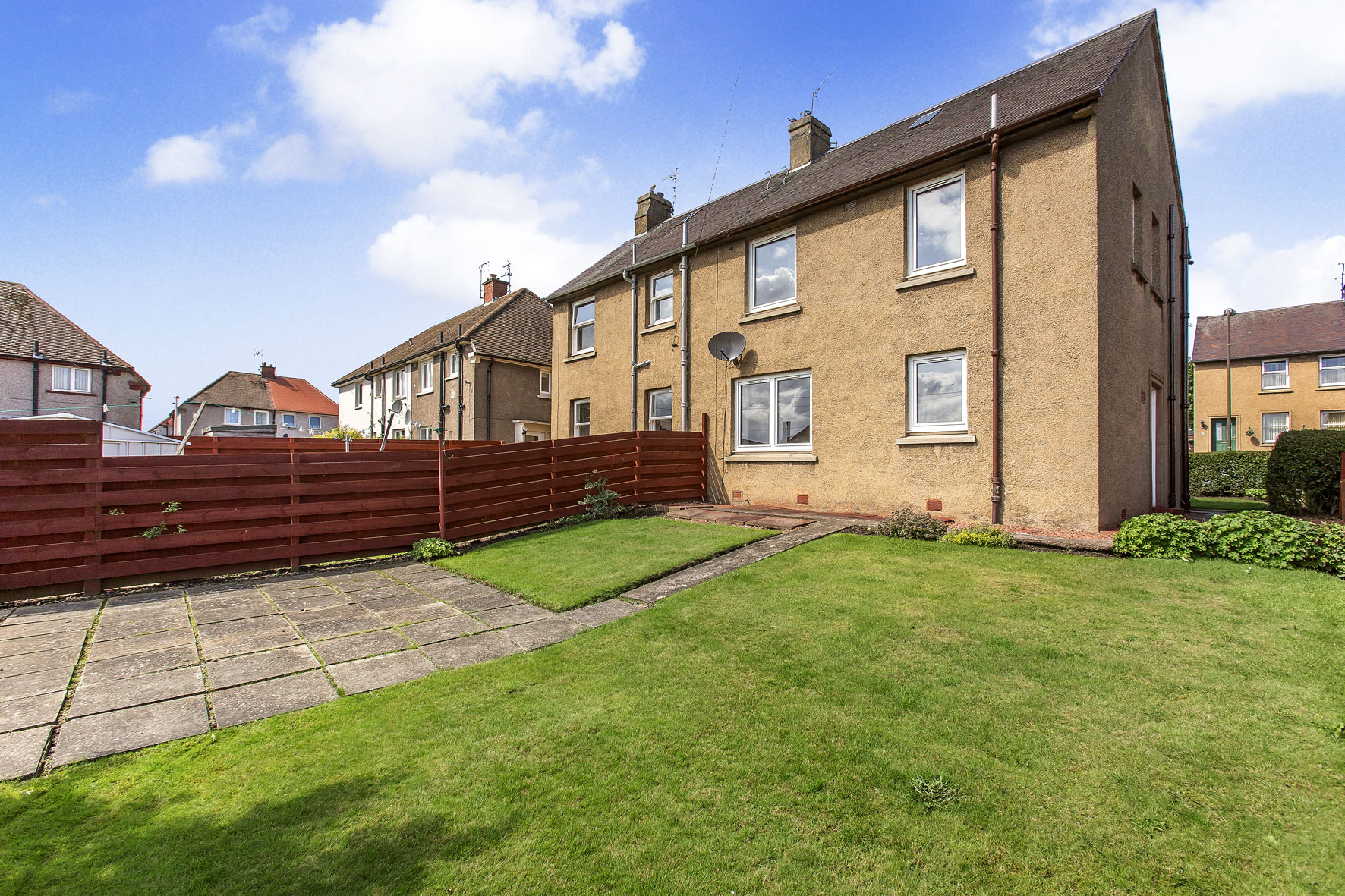 Property Detail Garden Stirling