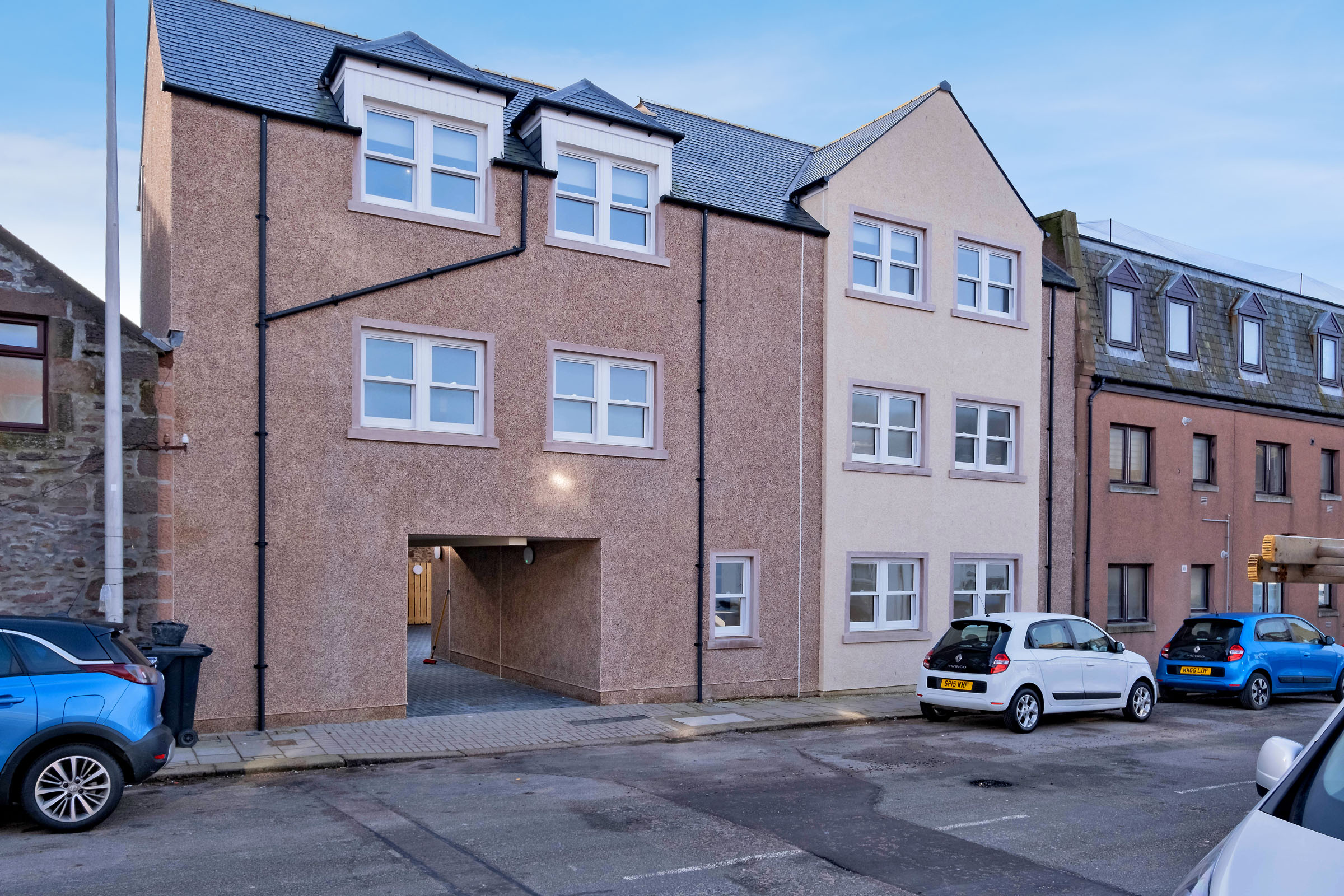 Property details for 4c Mary Street, Stonehaven, AB39 2AD Peterkins