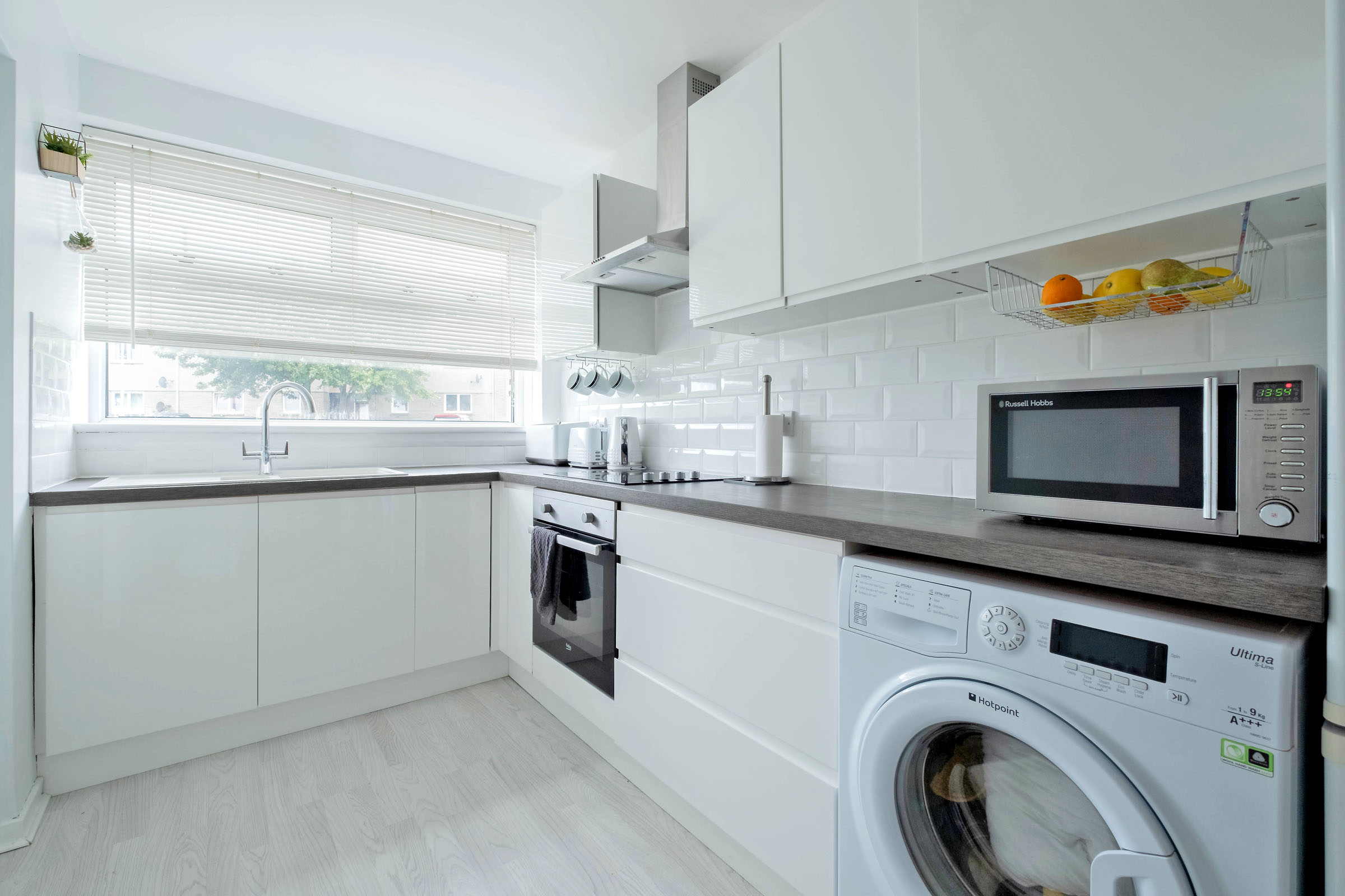 Property details for 62 Balnagask Circle, Torry, Aberdeen, AB11 8TT