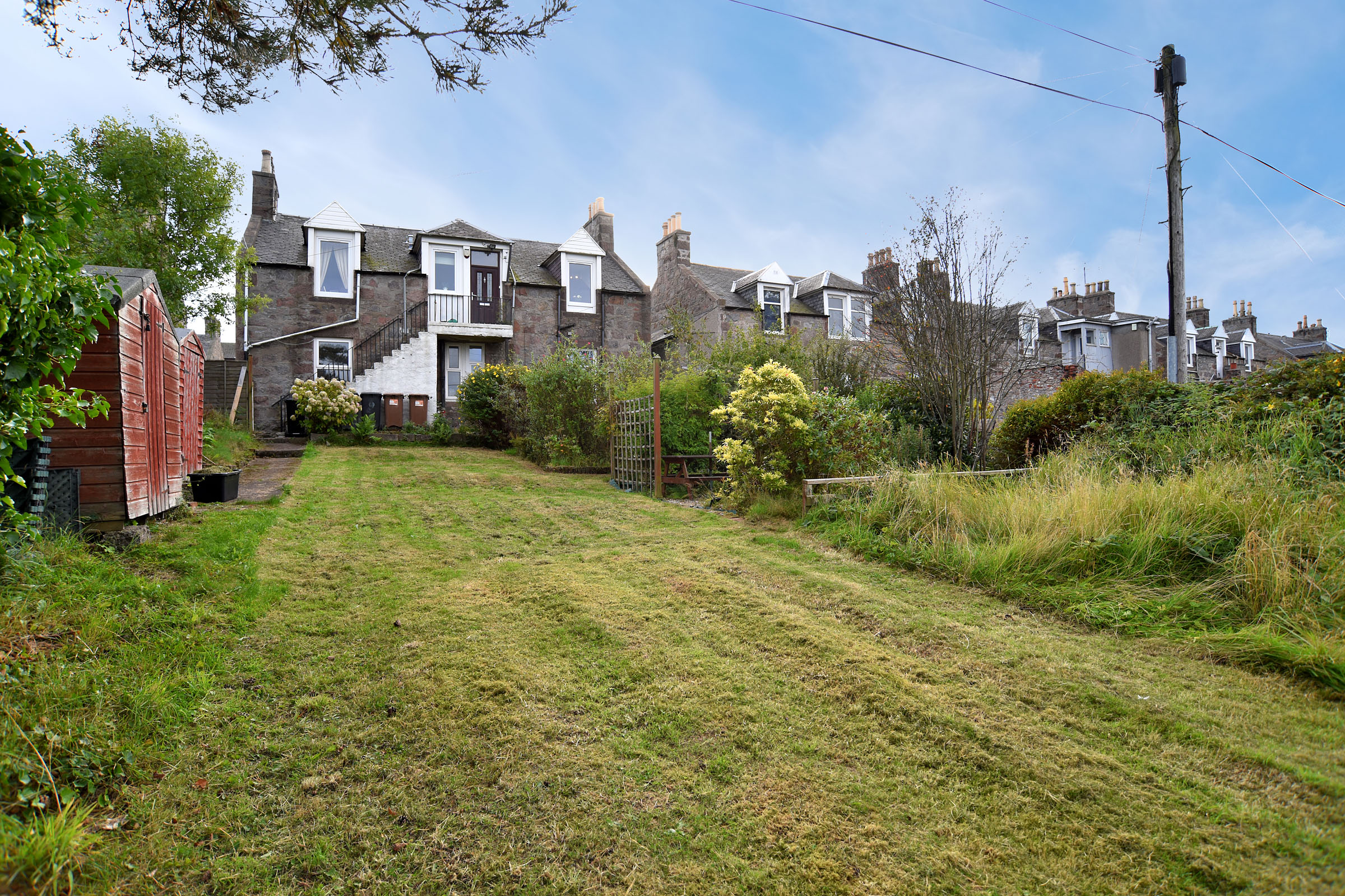 Property details for 21 Gladstone Place Woodside, Aberdeen, AB24 2RQ