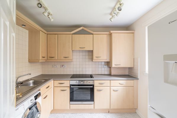 1 Burnvale Place, Livingston, EH54 6GD - Image 3