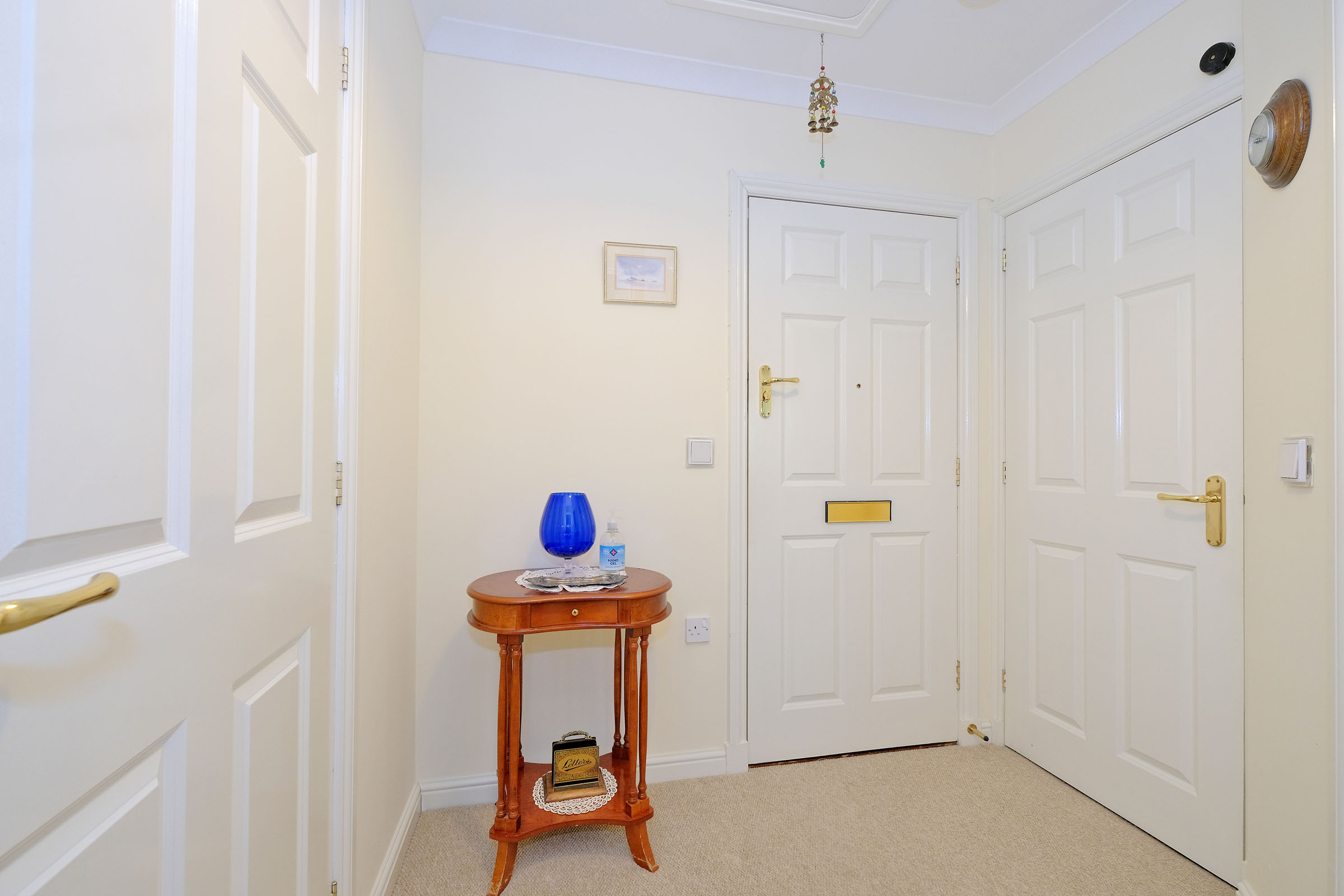 Property details for 23 Thorngrove House 500 Great Western Road