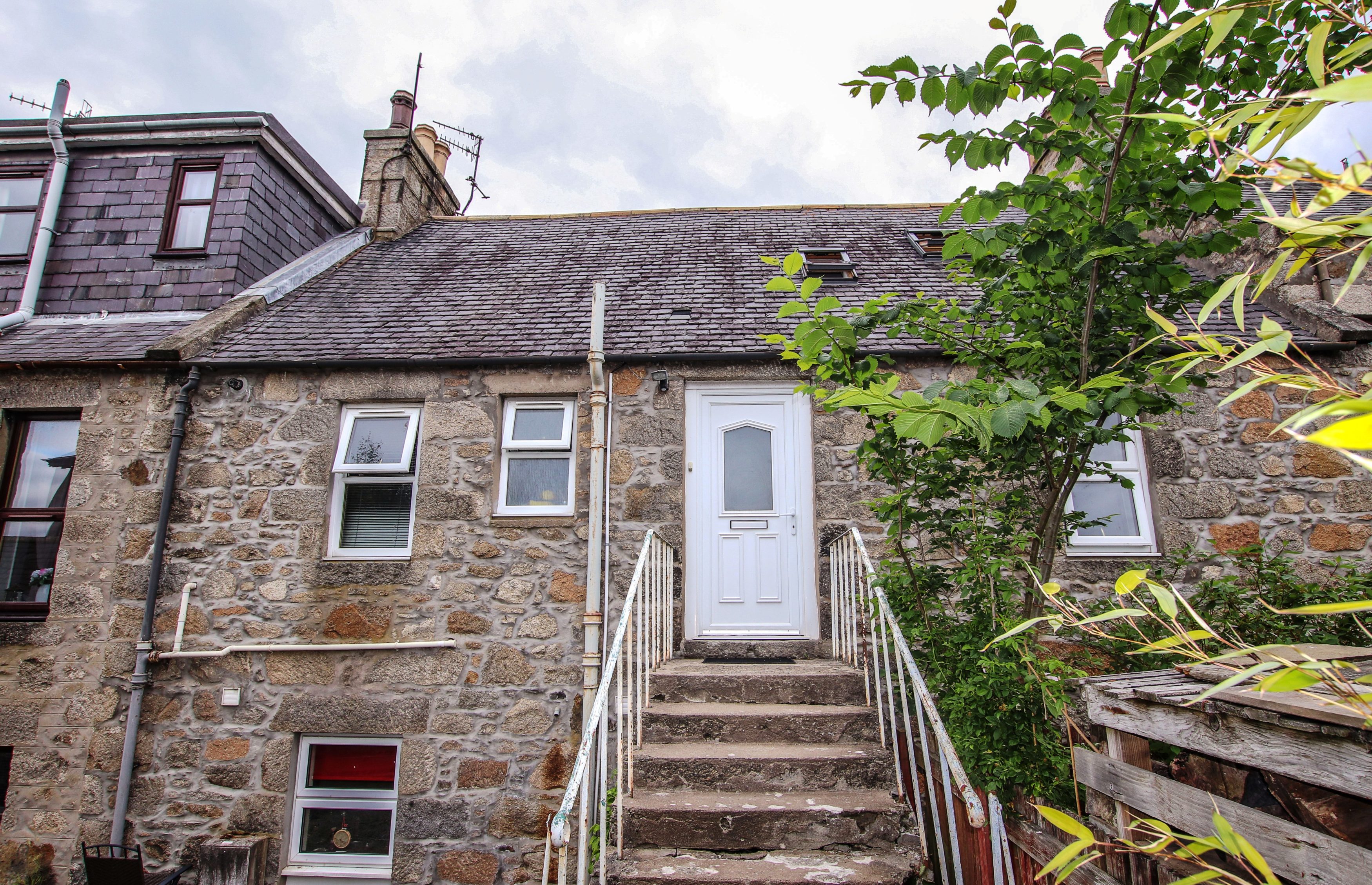 Property details for 62 Street, Huntly, AB54 8HJ Peterkins