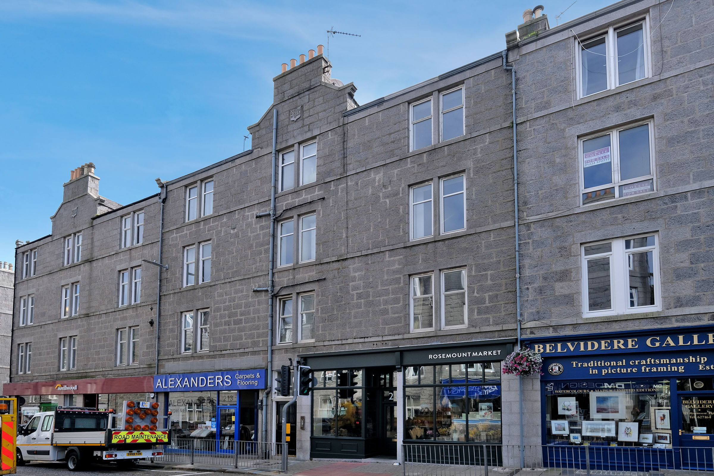 Property details for Flat 7, 215 Rosemount Place, Aberdeen, AB25 2XS