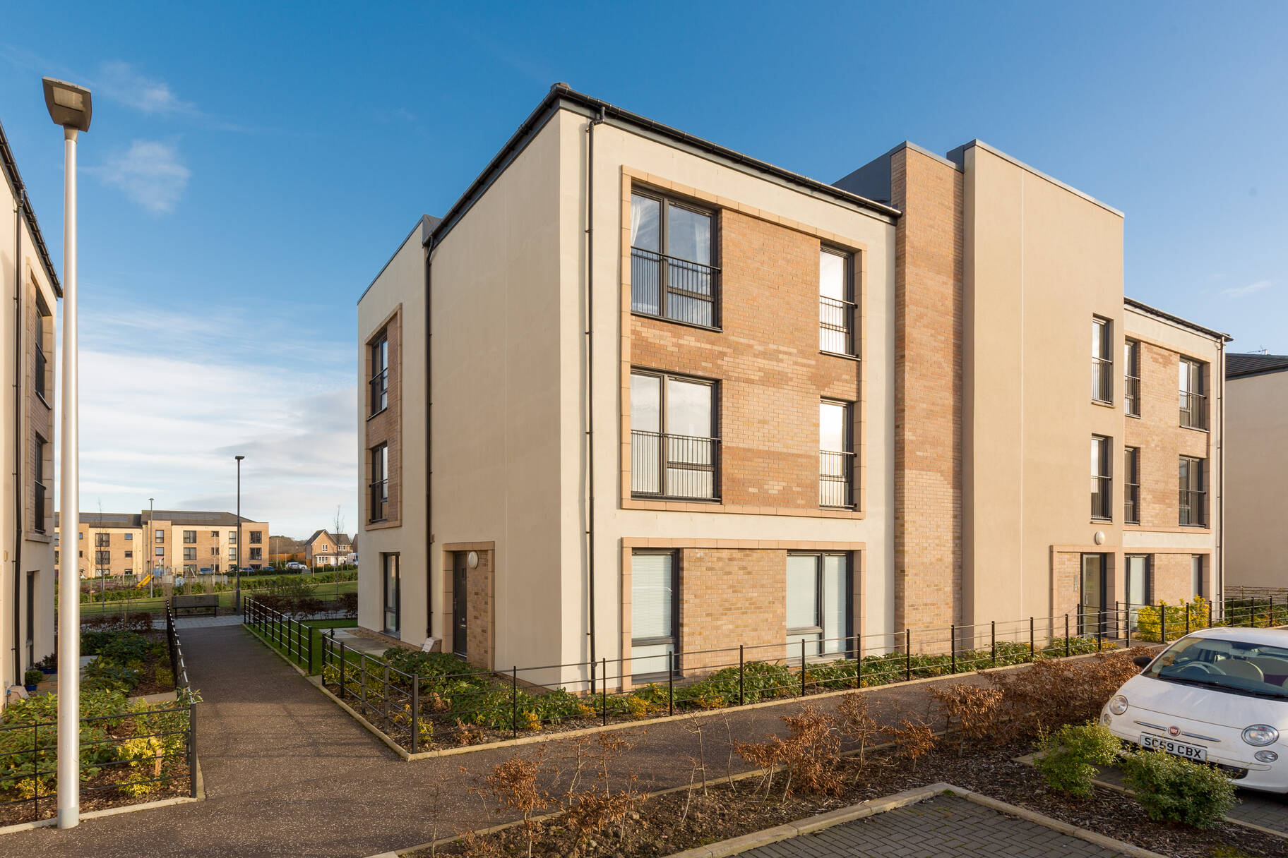 55/4 Lowrie Gait, South Queensferry, EH30 9AB