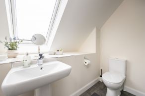 29 Ferrier Medway, Edinburgh, EH17 8PW - Image 7
