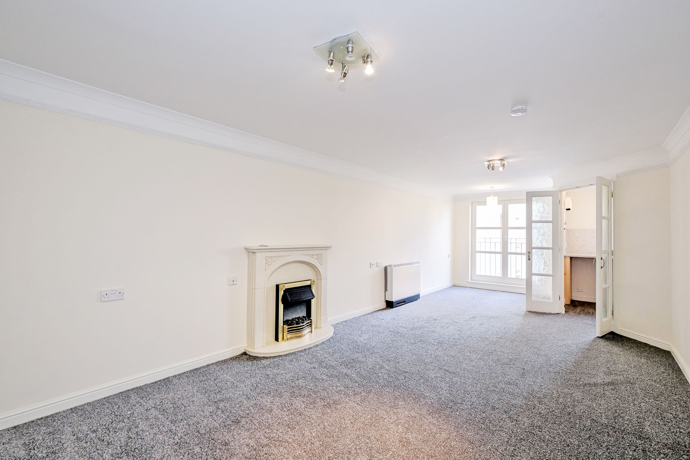 Property details for 41 Thorngrove House, 500 Great Western Road