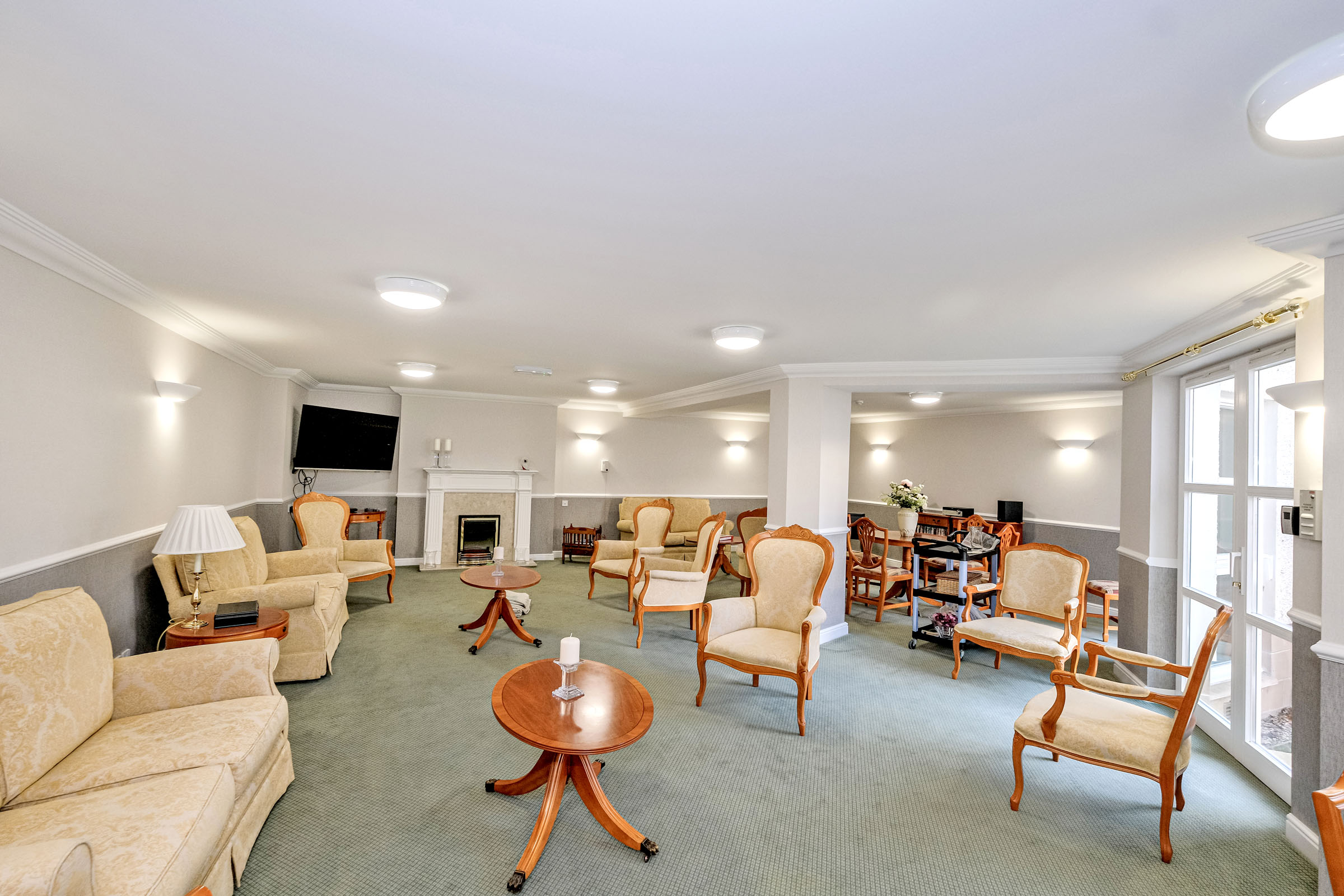 Property details for 41 Thorngrove House, 500 Great Western Road