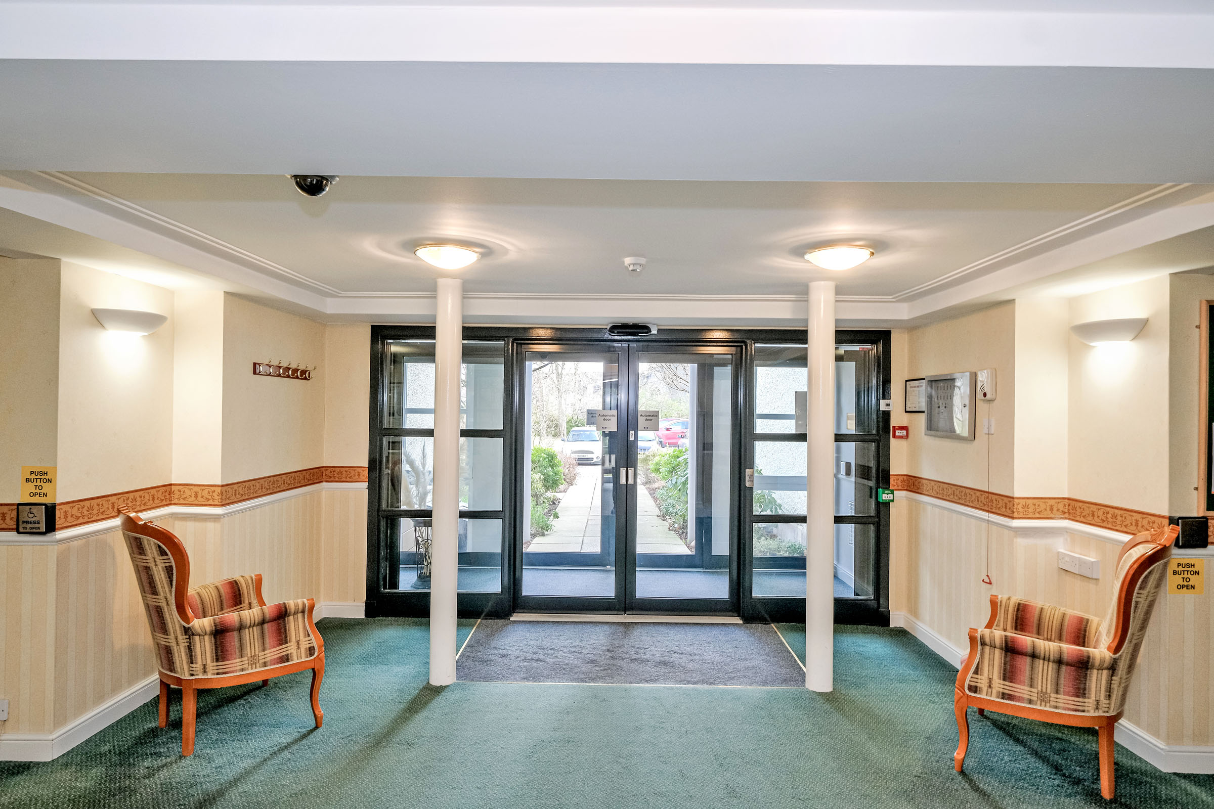 Property details for 41 Thorngrove House, 500 Great Western Road