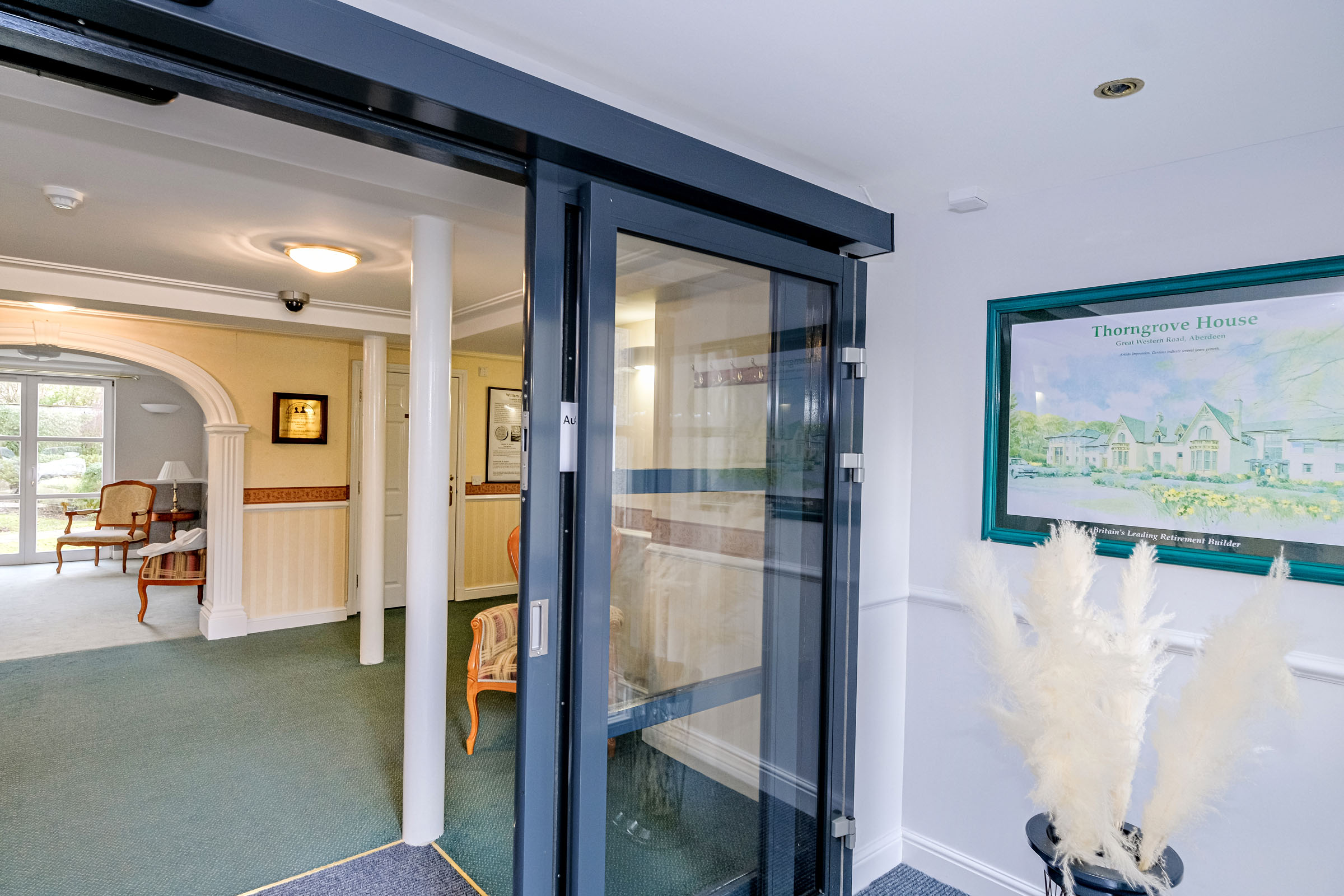 Property details for 41 Thorngrove House, 500 Great Western Road