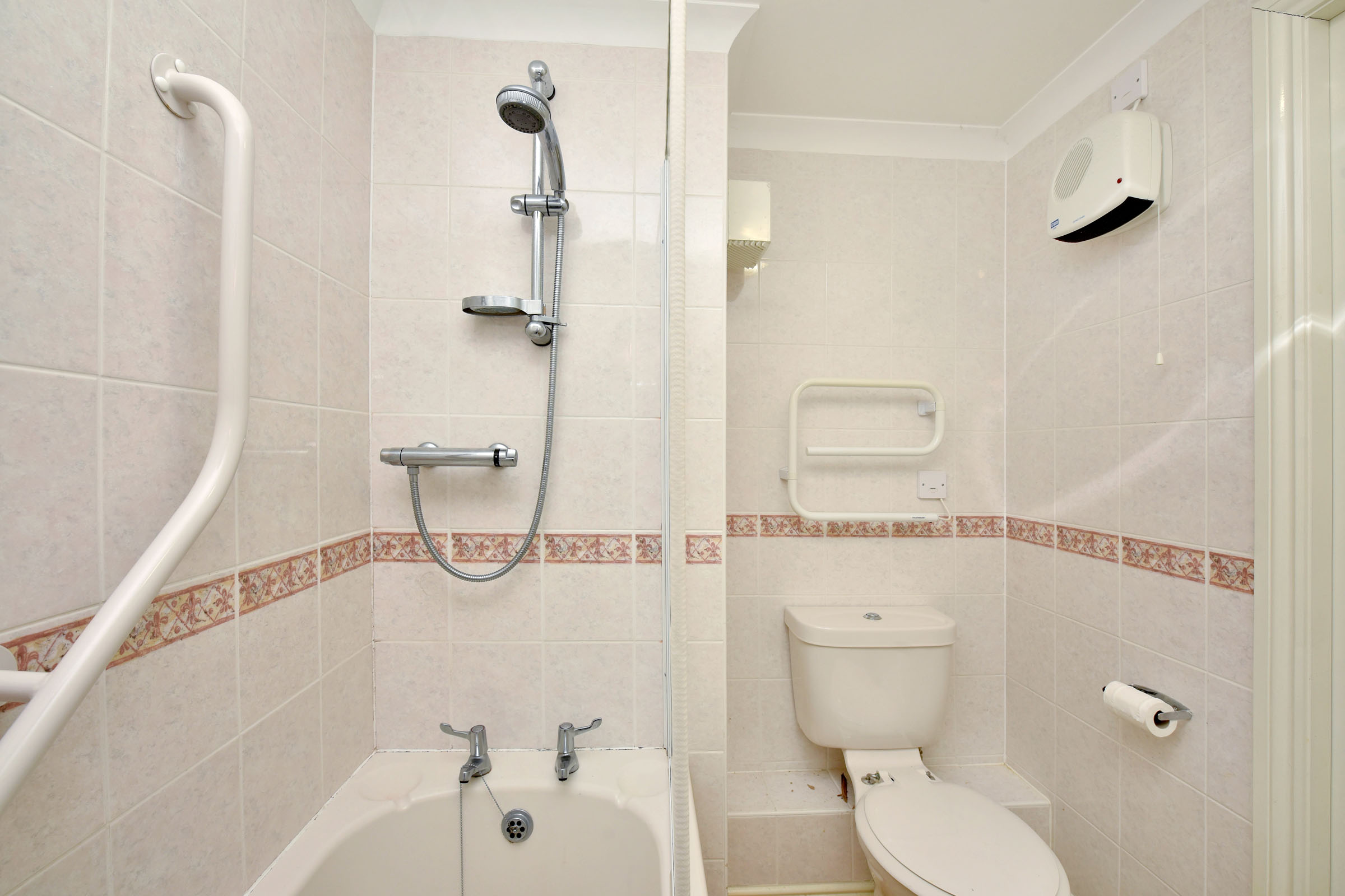 Property details for 41 Thorngrove House, 500 Great Western Road