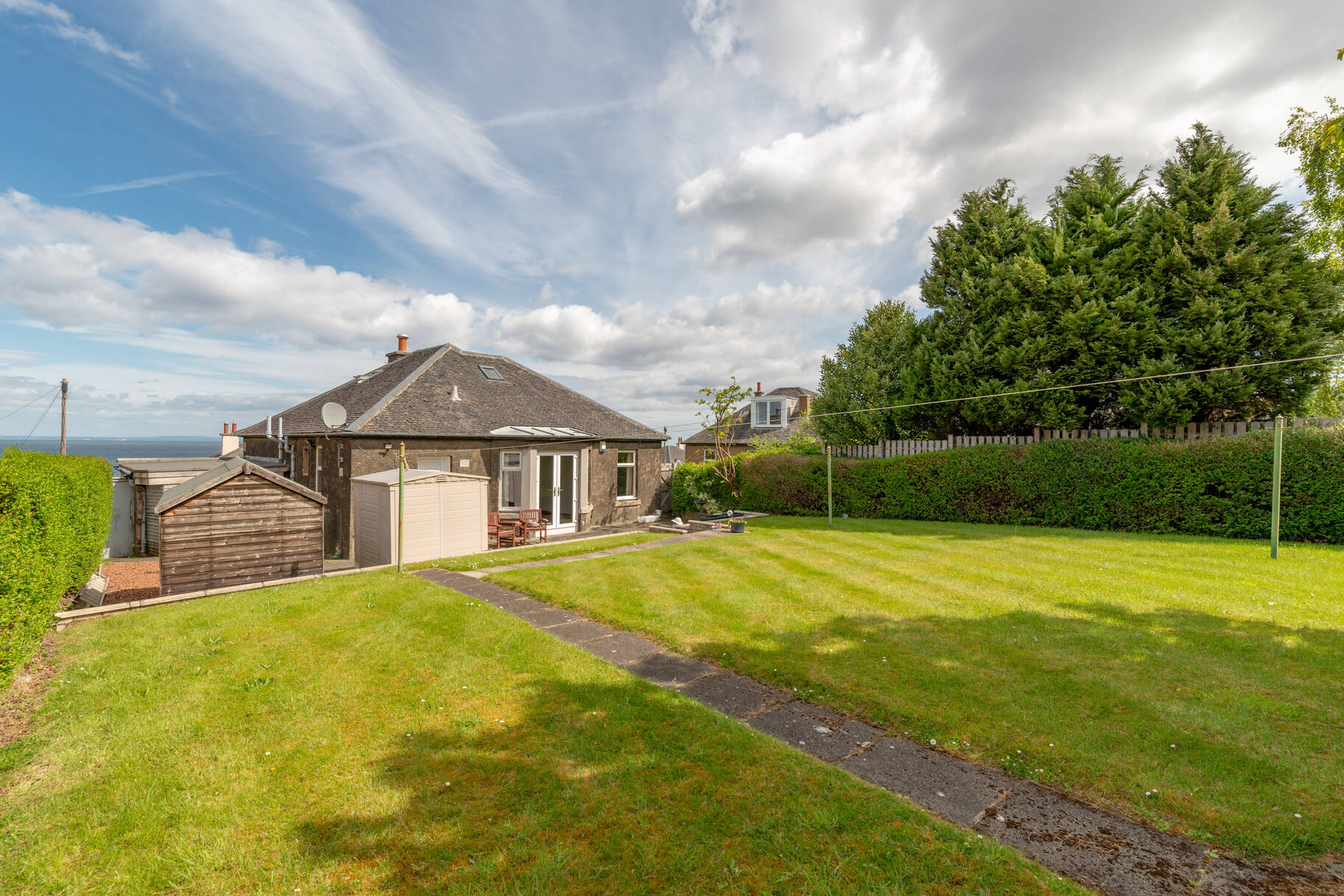 54 Seaview Crescent, Joppa, Edinburgh, EH15 2LT