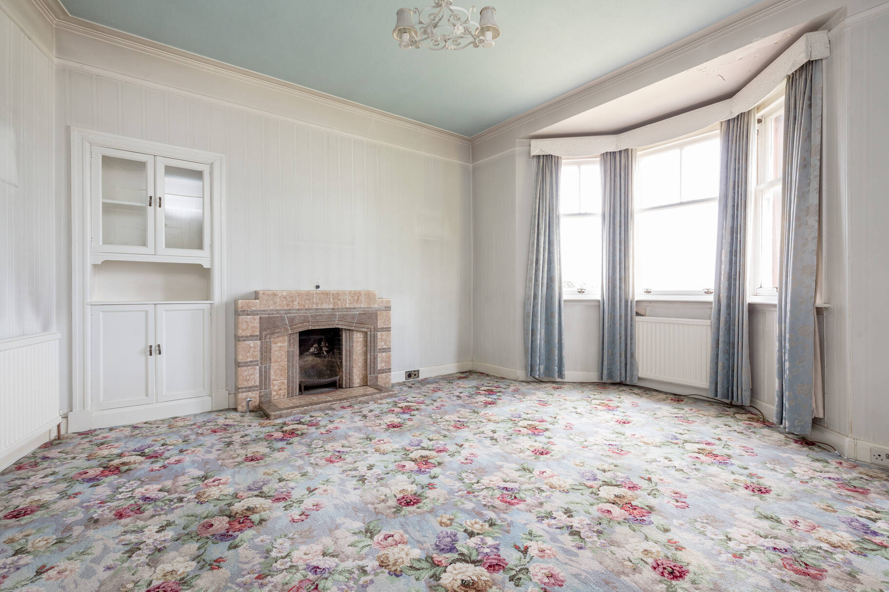 17 Caiystane Avenue, Edinburgh, EH10 6SA