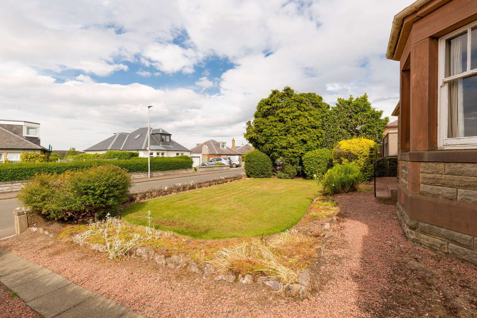 17 Caiystane Avenue, Edinburgh, EH10 6SA