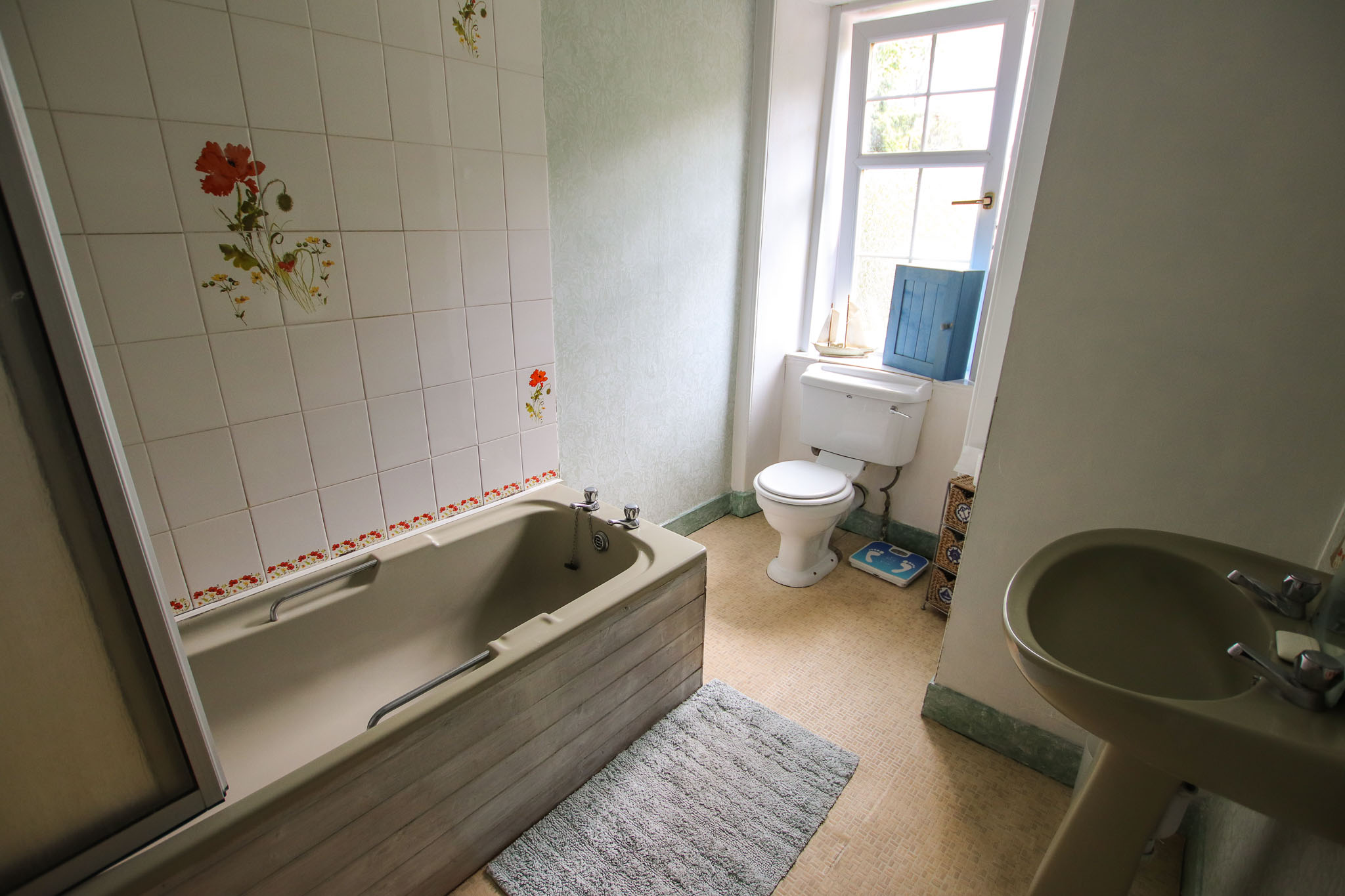 Property details for Rosarie House, Mulben, Keith, AB55 6YU Peterkins