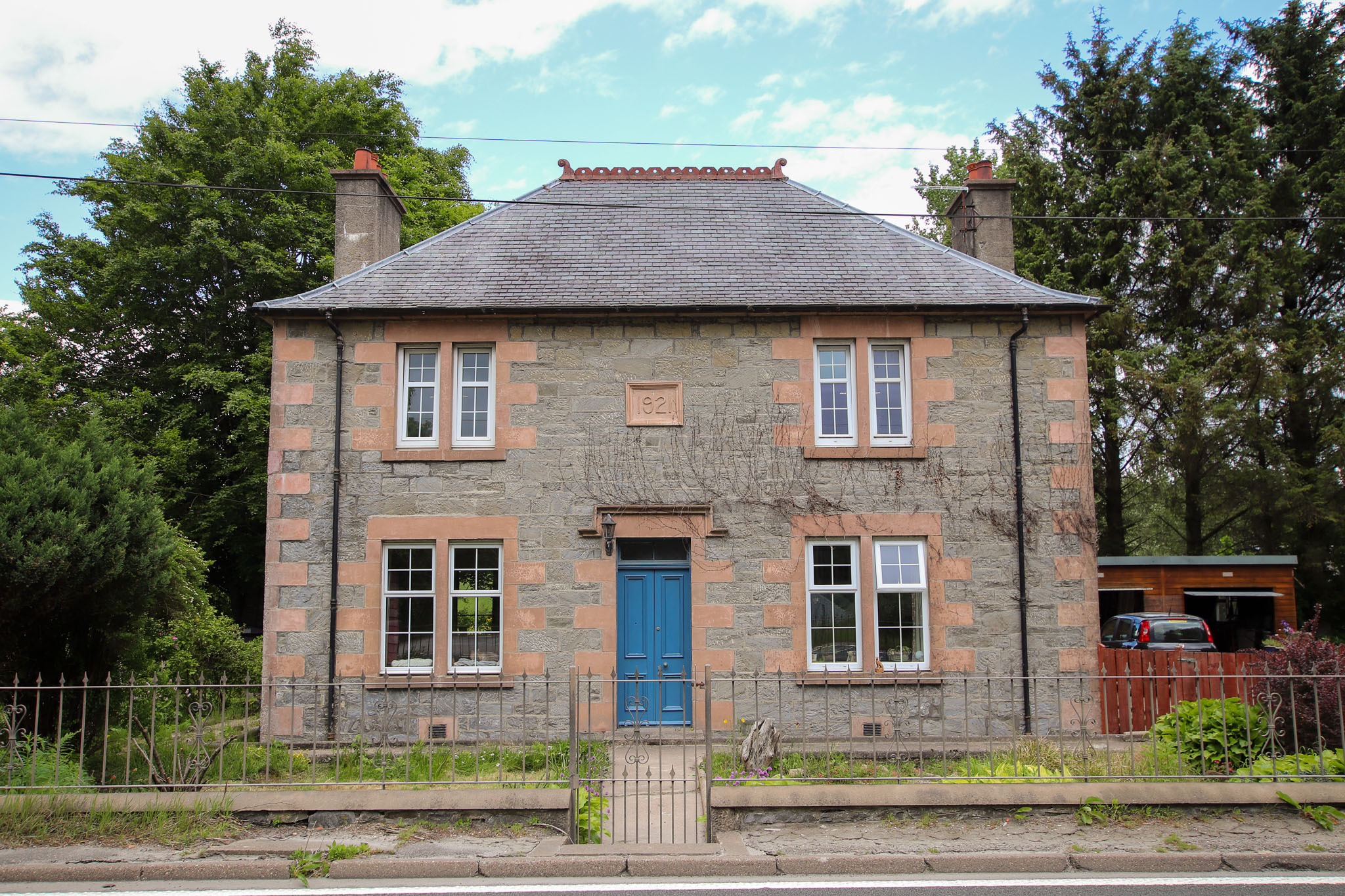 Property details for Rosarie House, Mulben, Keith, AB55 6YU Peterkins