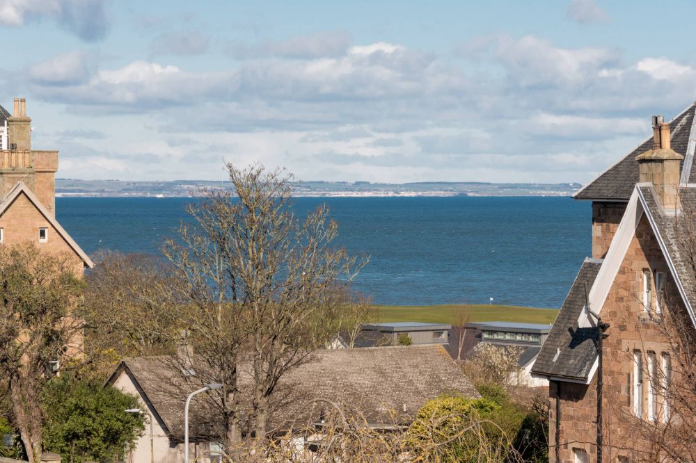 10 Abbey Court, North Berwick, EH39 4BY