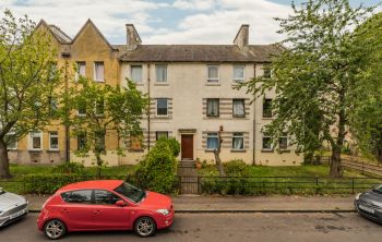 23/3 Ferry Road Avenue, Edinburgh