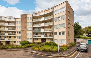 2/10 Orchard Brae Avenue, Edinburgh