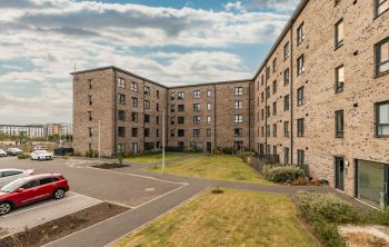 12/7 Sandpiper Drive, Edinburgh