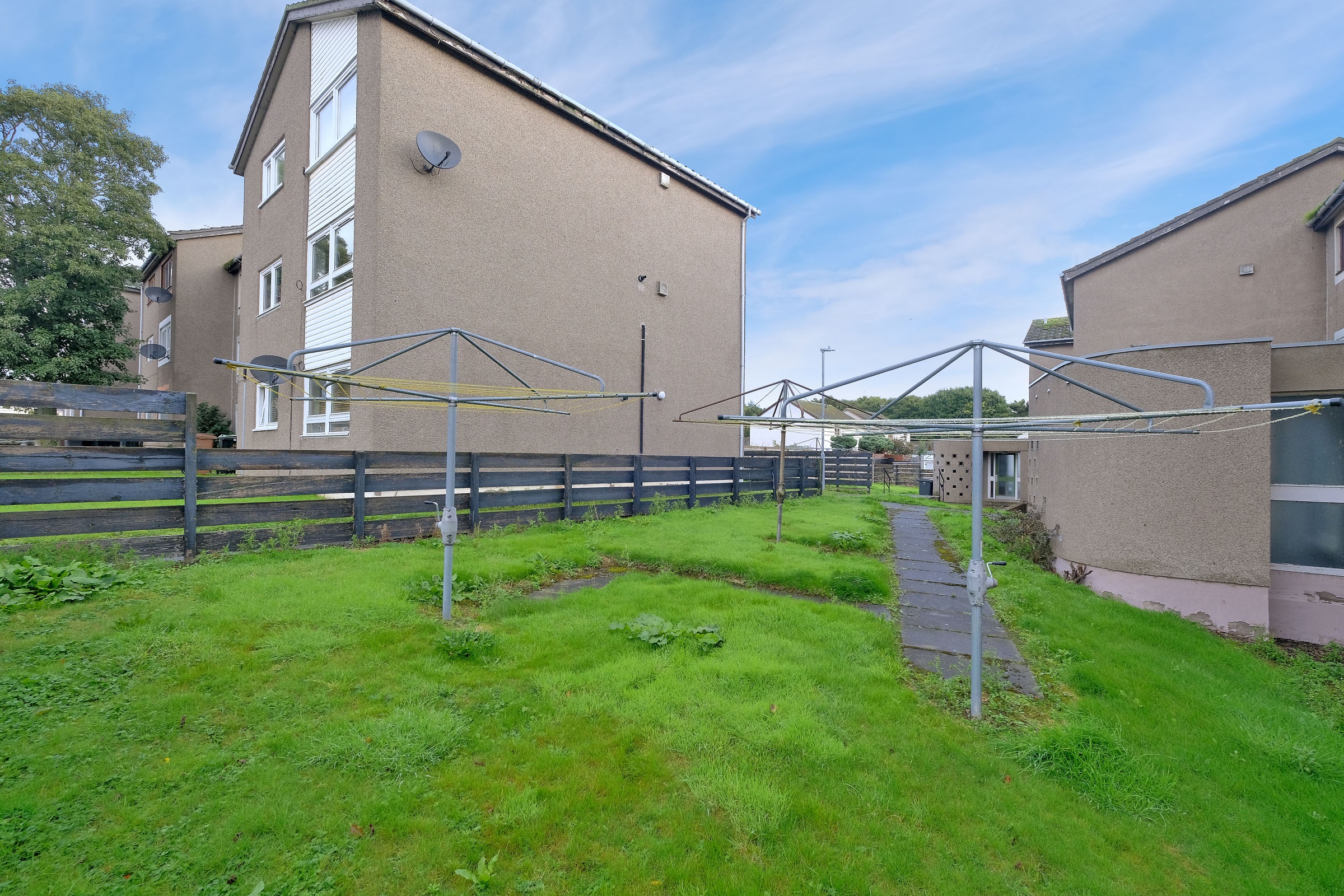 Property details for 30 Cloverhill Crescent, Bridge of Don, Aberdeen