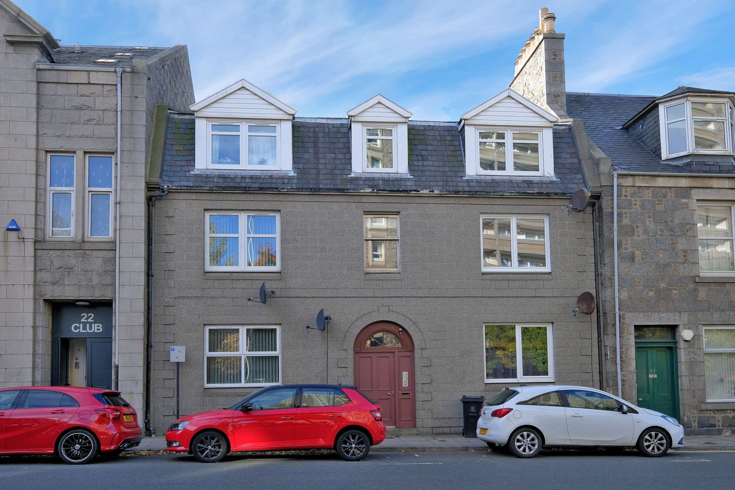 Property details for 57D, Rose Street, Aberdeen, AB10 1UB Peterkins