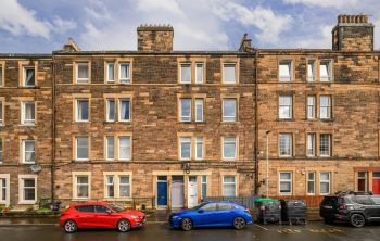 22/7 (2F3) Moat Terrace, Edinburgh