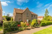 12 Clermiston Medway, Edinburgh