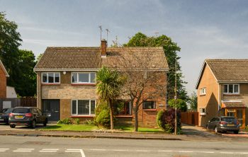39 Clerwood Gardens, Edinburgh