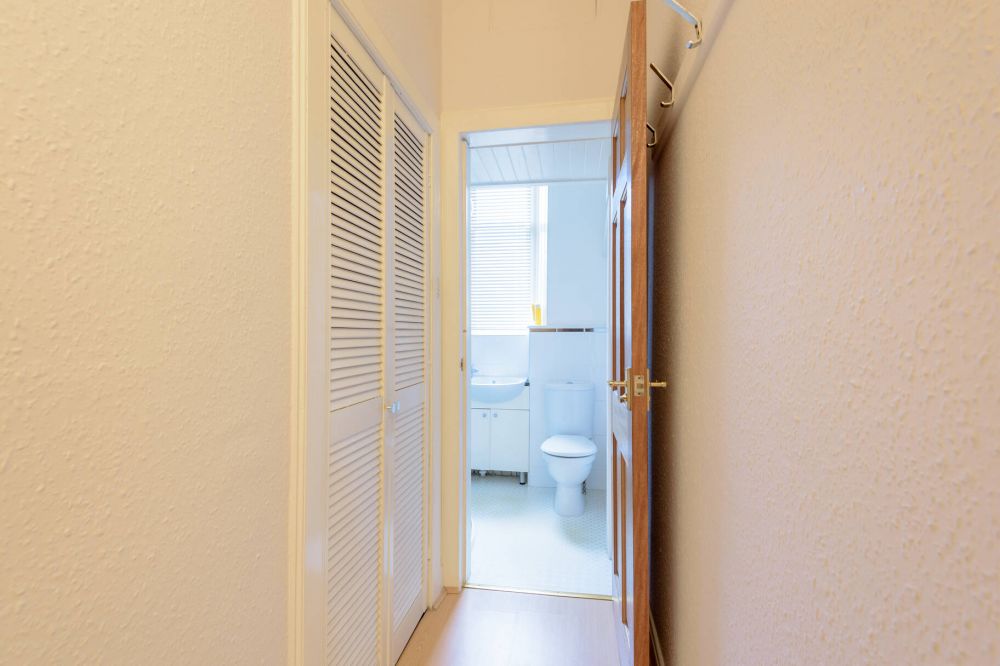 Property details Paris Steele