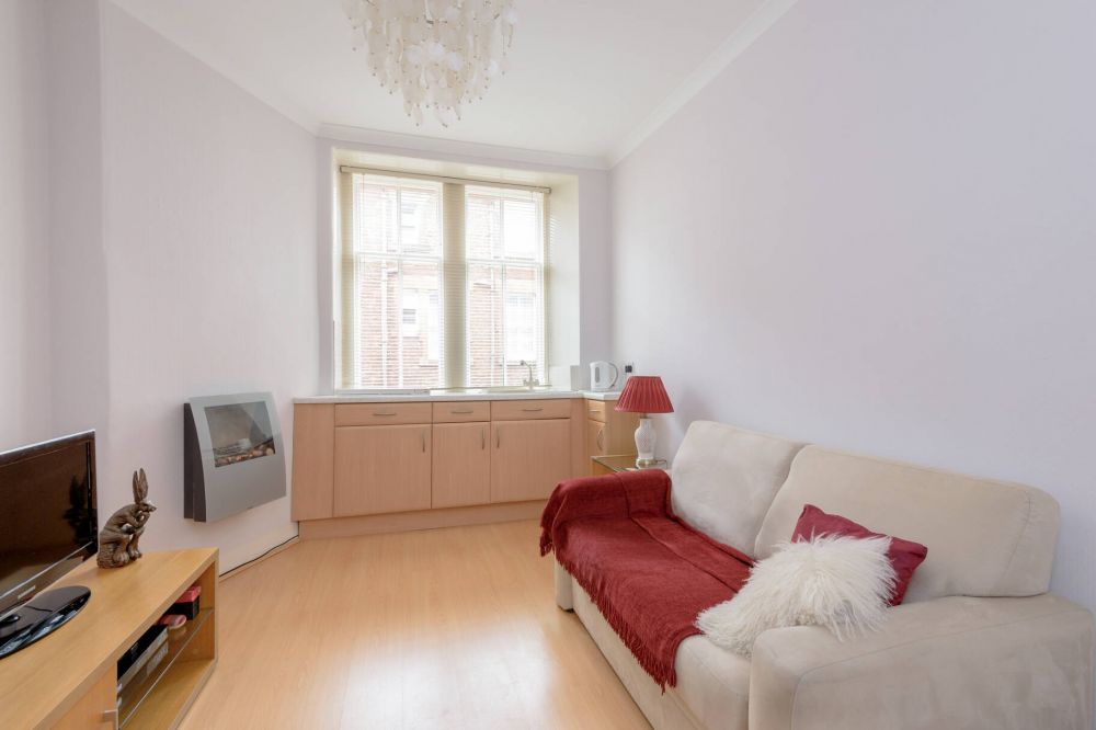 Property details Paris Steele