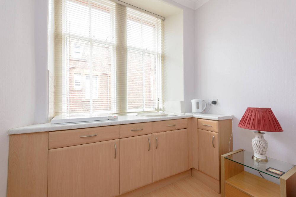 Property details Paris Steele