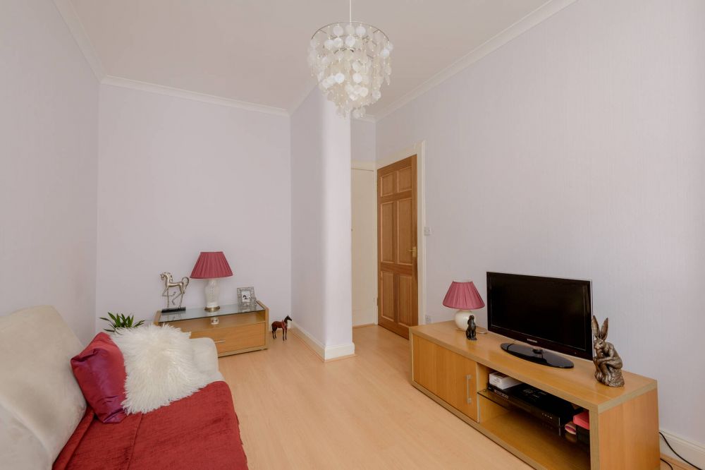 Property details Paris Steele