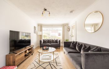 19 Corslet Road, Currie
