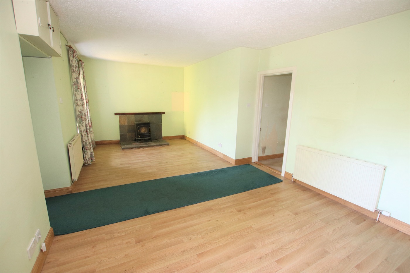 Property details for 4 Broadlands Cottages, Cairnie, Huntly, AB54 4UU