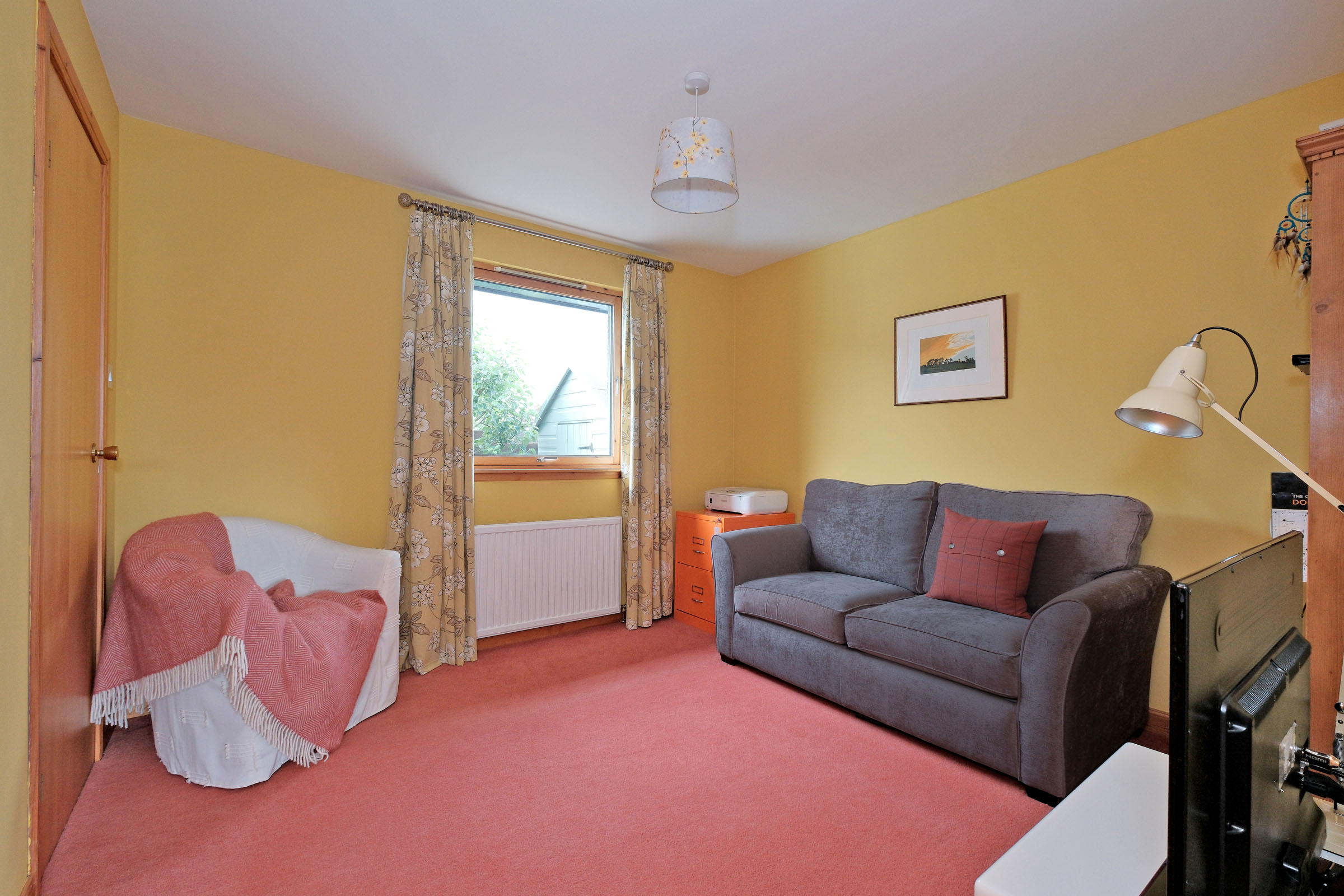 Property details for 11 Dunnydeer Park, Insch, AB52 6GD Peterkins