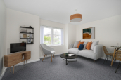 31 (flat 1), Parkgrove Loan, Clermiston, Edinburgh, EH4 7QX