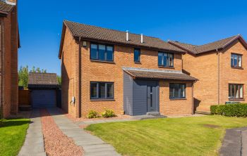 6 Clufflat Brae, South Queensferry