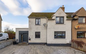 10 Lawson Crescent, South Queensferry