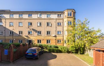 16/4 Easter Dalry Road, Edinburgh