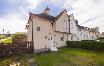 26 Backmarch Road, Rosyth