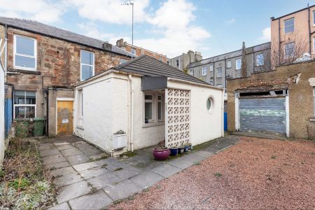 33 Cairds Row, Musselburgh, EH21 6LE